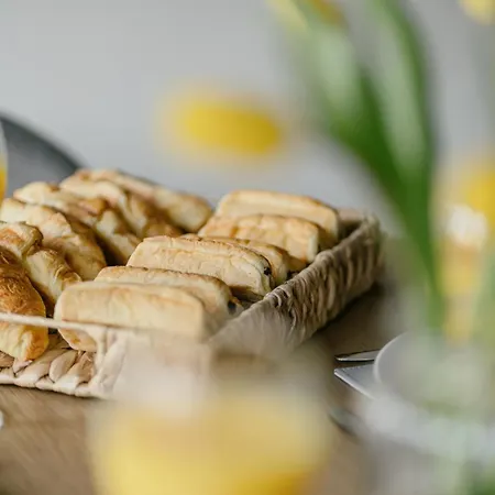 Canterbury House By Horizon 公寓 *