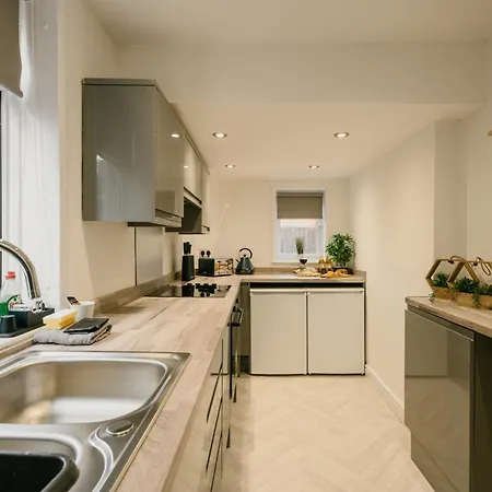 Canterbury House By Horizon * Redcar