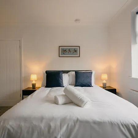 Canterbury House By Horizon Apartman Redcar