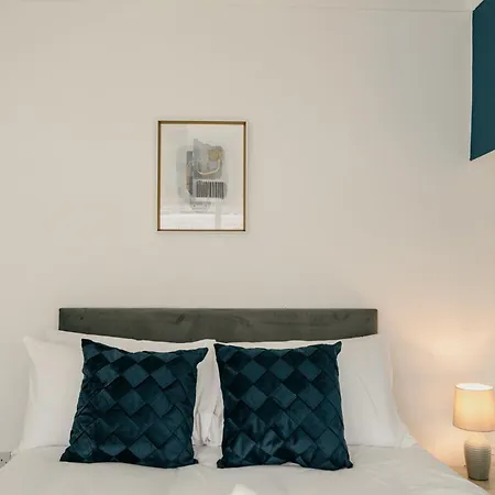 Canterbury House By Horizon Redcar